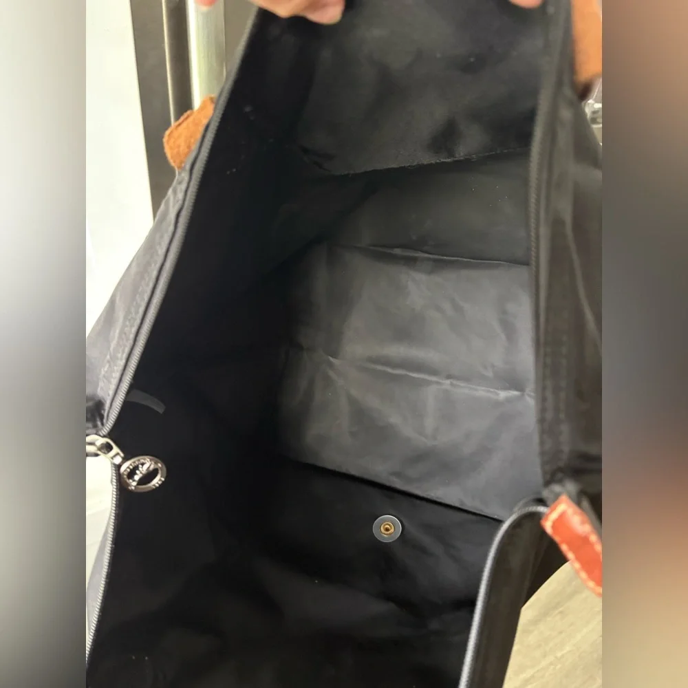 Longchamp La Pliage tote - Picture 7 of 10